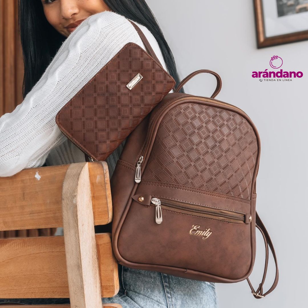 MORRAL + BILLETERA NAHOMI